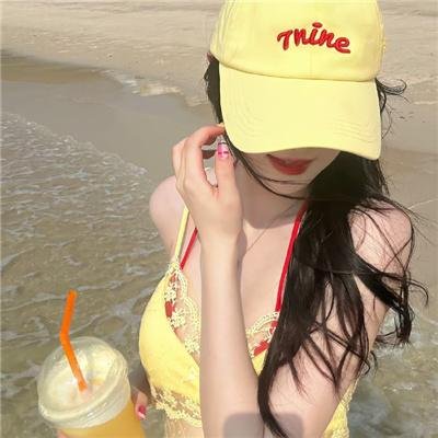 红颜吐珠待君王